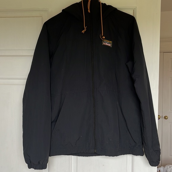 L.L. Bean coat - Picture 2 of 5